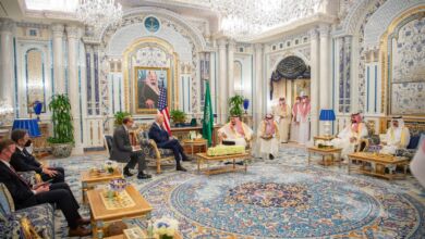 خادم الحرمين الملك سلمان يستقبل بحضور ولي العهد الأمير محمد بن سلمان الرئيس الأميركي جو بايدن في قصر السلام
