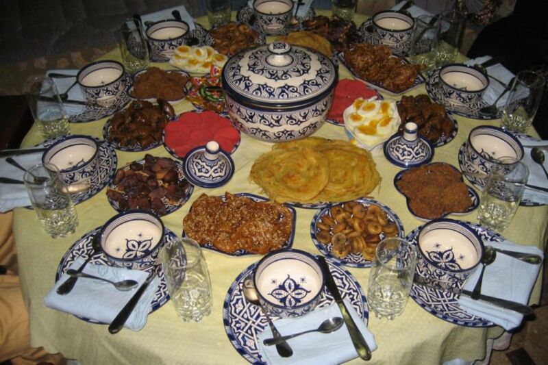 رمضان في طنجة تقاليد عريقة والتقاء لروحانية الشرق