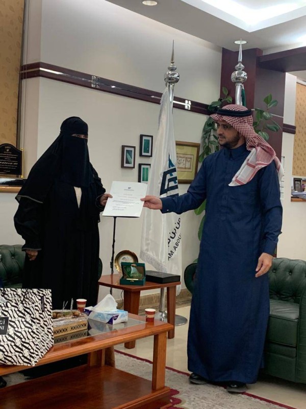 قصة ملهمة.. سبعينية تحصل على شهادة جامعية بعد 46 عاما من الانقطاع عن الدراسة