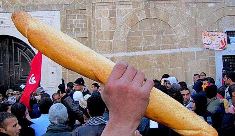 معاناة الخبز في تونس.. من المسؤول عنها؟