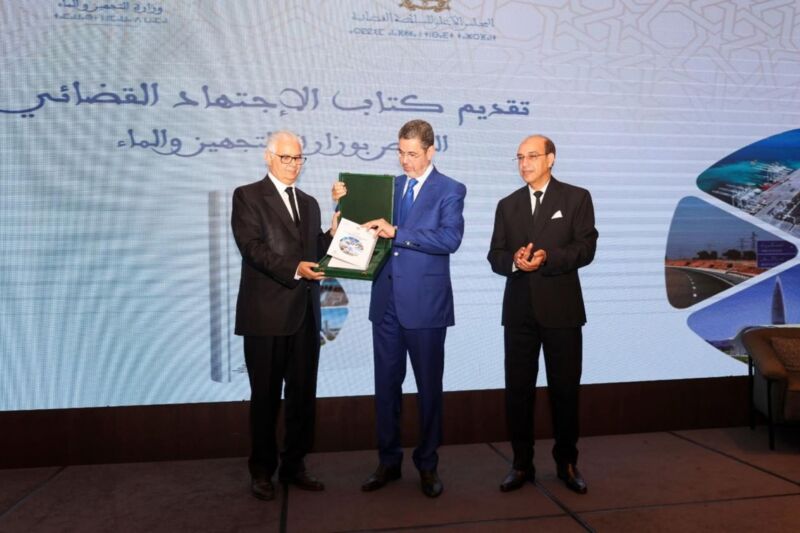 الرقابة القضائية على الصفقات العمومية تجمع القضاء ووزارة التجهيز في دورة تكوينية بالرباط