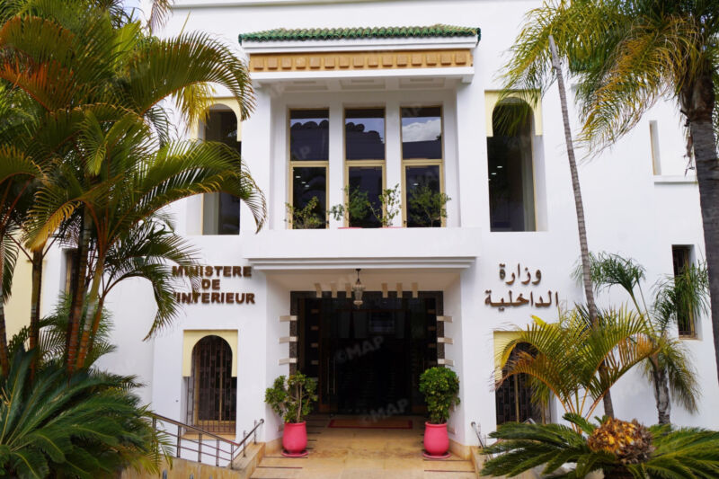 الانتخابات التشريعية .. ممثلو لوائح الترشيح لهم الحق في الحصول على نسخة من محاضر مكاتب التصويت والمكاتب المركزية ولجان الإحصاء (دورية لوزير الداخلية)